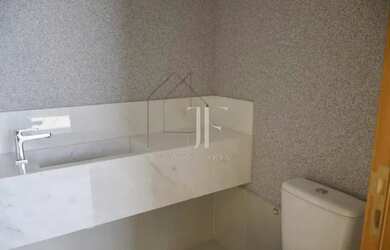 Imagem 14: Linda casa com 3 suítes e garagem para 4 carros - Jardins Bolonha