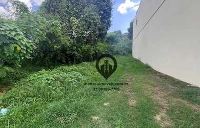 Imagem: O terreno possui 198m² de Área e está localizado em Campo