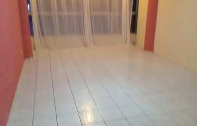 Imagem: O apartamento possui 3 Dormitórios, 1 Banheiro, 2 Vagas na