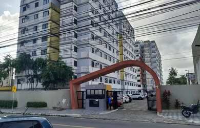 Imagem: O apartamento possui 3 Dormitórios, 2 Banheiros, 1 Vaga na