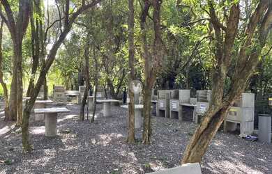 Imagem 5: Apartamento de 2 dormitórios com vaga de garagem, localizado no bairro...