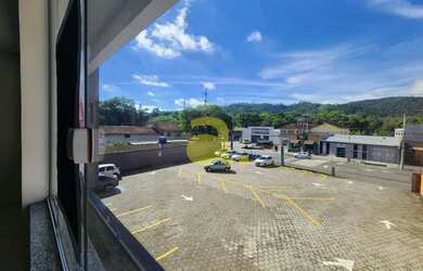 Imagem: O depósito possui 500m² de Área e está localizado em Velha