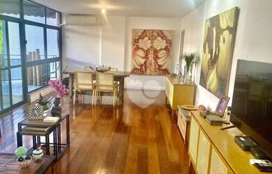 Imagem: O apartamento possui 3 Dormitórios, 3 Banheiros, 3 Vagas na