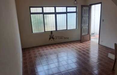 Imagem: A casa possui 2 Dormitórios, 2 Banheiros, 1 Vaga na garagem