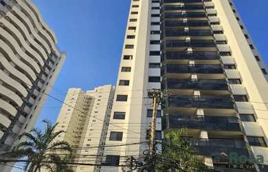 Imagem: O apartamento possui 4 Dormitórios, 4 Banheiros, 2 Vagas na