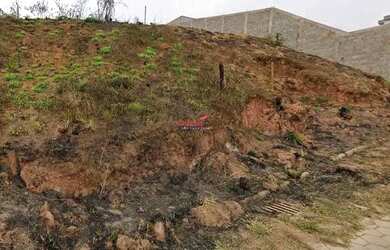 Imagem: O terreno possui 745m² de Área e está localizado em Viçosa