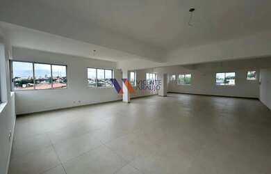 Imagem: O depósito possui 2 Vagas na garagem, 123m² de Área, Imóvel