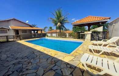 Imagem: A fazenda possui 280m² de Área e está localizado em São