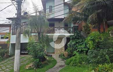 Imagem: A casa em condomínio possui 3 Dormitórios, 3 Banheiros, 2