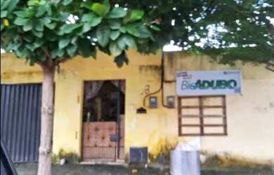 Imagem: A casa possui 1 Dormitório, 1 Banheiro, 141m² de Área e