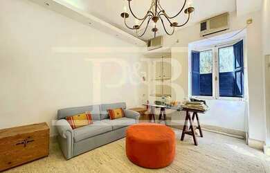 Imagem: A casa em condomínio possui 5 Dormitórios, 3 Banheiros, 400m²