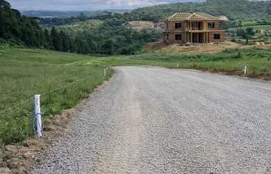 Imagem: O terreno possui 500m² de Área e está localizado em Centro
