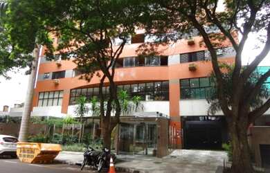 Imagem: O apartamento possui 4 Dormitórios, 5 Banheiros, 4 Vagas na