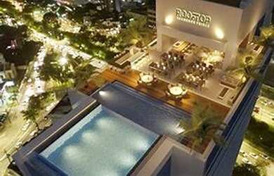 Imagem: O apartamento possui 1 Dormitório, 1 Banheiro, 1 Vaga na garagem