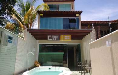 Imagem: A casa à venda possui 2 Dormitórios, 1 Banheiro, 2 Vagas na