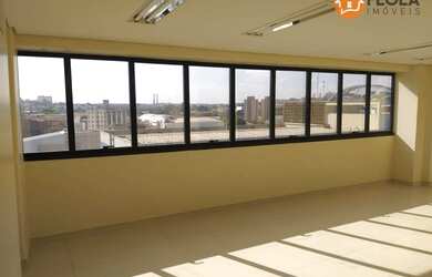 Imagem: O depósito possui 1 Vaga na garagem, 40m² de Área e está