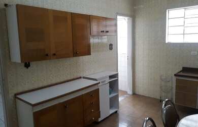 Imagem: O apartamento possui 1 Dormitório, 1 Banheiro, 40m² de Área