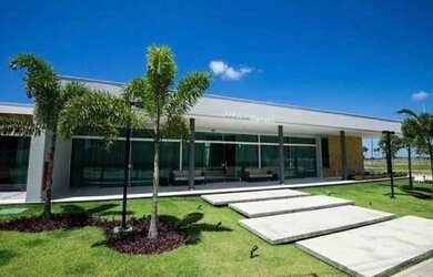 Imagem: O terreno possui 200m² de Área, Imóvel novo e está localizado