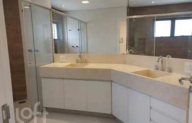 Imagem 3: Apartamento à venda em Vila Sônia com 244 m², 3 quartos, 3 suítes, 4 vagas