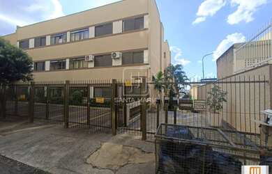 Imagem: O depósito possui 1 Vaga na garagem, 62m² de Área e está