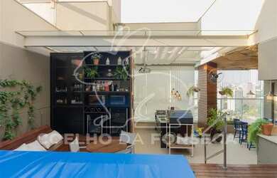 Imagem: O apartamento na cobertura possui 4 Dormitórios, 5 Banheiros