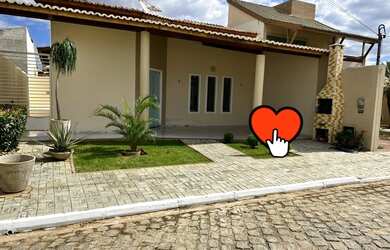 Imagem: A casa em condomínio possui 3 Dormitórios, 2 Banheiros, 1