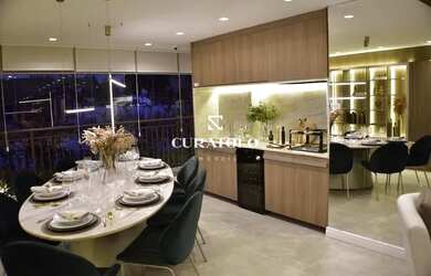 Imagem: O apartamento possui 4 Dormitórios, 4 Banheiros, 2 Vagas na