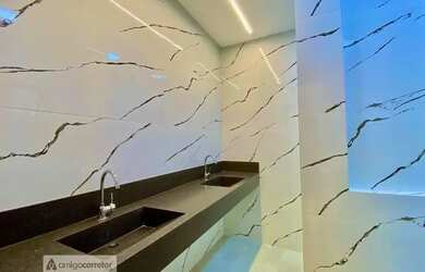 Imagem 10: Casa no jardim vila boa. Piscina, Varanda, Guarda roupae220m² de Área