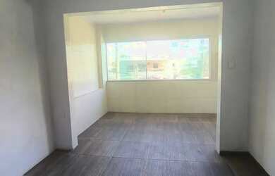 Imagem: A casa possui 2 Dormitórios, 1 Banheiro, 80m² de Área, Imóvel