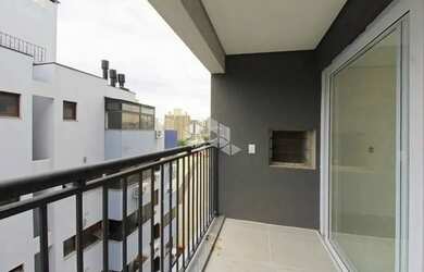 Imagem 7: Apartamento de 02 dormitórios, sacada churrasqueira, novo, 1 garagem