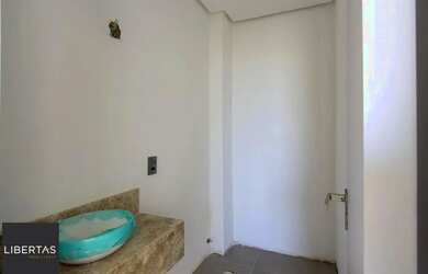 Imagem 9: Casa em condomínio com conforto e exclusividade no bairro Tristeza