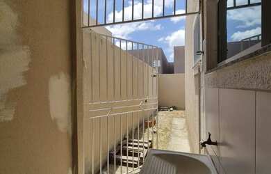 Imagem 11: Casa na Rua das Abelhas Repasse de R$ 45K e a Segurança de 2 Banheiros...