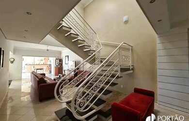 Imagem 4: Casa para venda com 327 m² e 4 quartos em Residencial Villaggio I