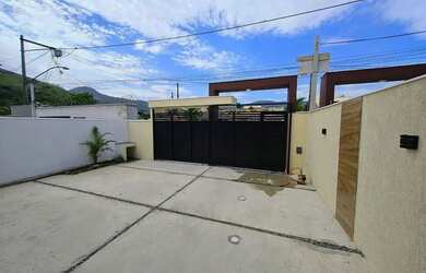 Imagem 2: Casa com 3 Quartos à Venda, 92 m² por R$ 620.000 - Praia de Itaipuaçu...