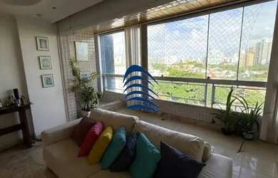 Imagem: O apartamento possui 4 Dormitórios, 4 Banheiros, 2 Vagas na