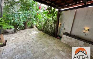 Imagem: Linda Casa em Pau Amarelo