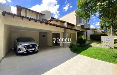 Imagem: A casa em condomínio possui 4 Dormitórios, 4 Banheiros, 4