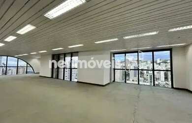 Imagem: O depósito possui 242m² de Área e está localizado em Savassi