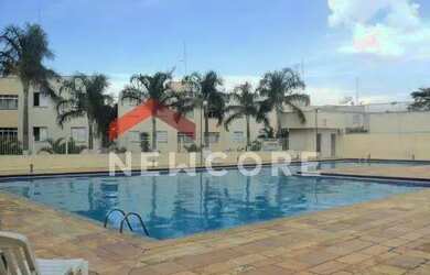 Imagem: O apartamento possui 3 Dormitórios, 1 Banheiro, 1 Vaga na garagem