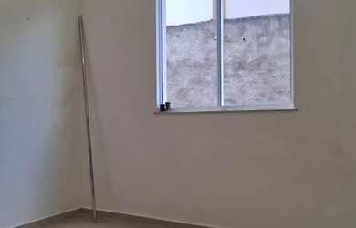 Imagem 3: Apartamento 2/4 no Condomínio Ville D France térreo com varanda