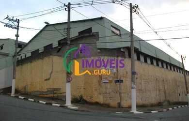 Imagem: O depósito possui 5 Vagas na garagem e 1199m² de Área e está