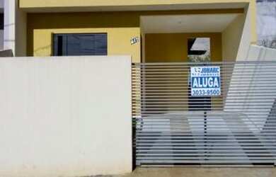 Imagem: A casa possui 2 Dormitórios e está localizado em Jardim Das