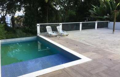 Imagem: A casa em condomínio possui 3 Dormitórios, 3 Banheiros, 2