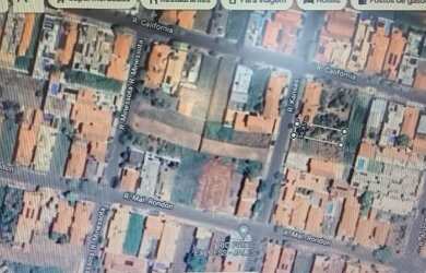 Imagem: O terreno possui 396m² de Área e está localizado em Jardim