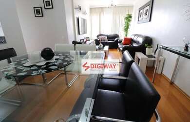 Imagem: O apartamento possui 2 Dormitórios, 2 Banheiros, 1 Vaga na