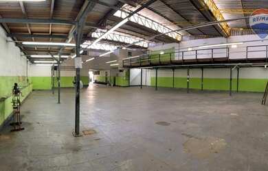 Imagem 4: Galpão com mezanino, escritório, garagem no Francisco Bernardino