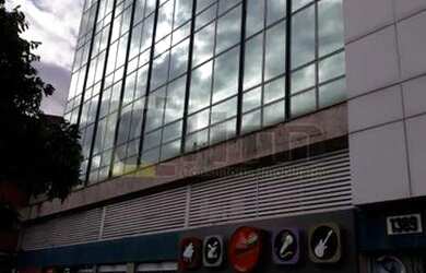 Imagem: O depósito possui 1 Vaga na garagem e 25m² de Área e está