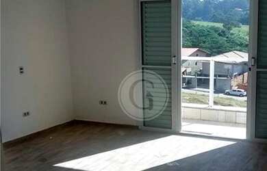 Imagem: A casa possui 2 Dormitórios, 2 Banheiros, 1 Vaga na garagem