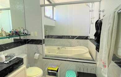 Imagem 10: Apartamento para venda com 192 metros quadrados com 4 quartos em Candeal...