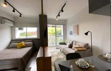 Imagem: O studio possui 1 Dormitório, 1 Banheiro, 1 Vaga na garagem